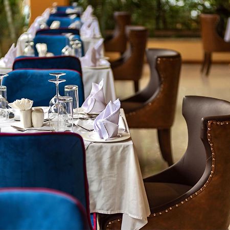 No 5 Boutique Hotel Limited 엔테베 외부 사진
