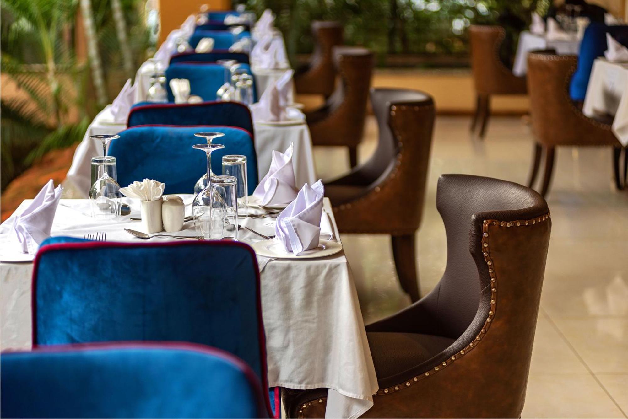 No 5 Boutique Hotel Limited 엔테베 외부 사진